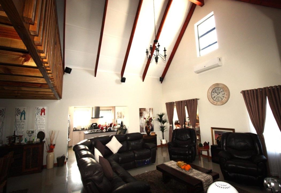 5 Bedroom Property for Sale in Dwarskersbos Western Cape